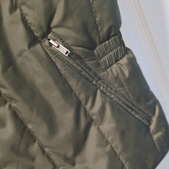 Like New, Polo Ralph Lauren Reversible Quilted Field Puffer Vest - Picture 11 of 16